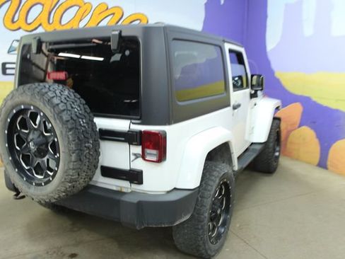 Used 2012 Jeep Wrangler Sahara w/ Dual Top Group AWD/4WD image 8