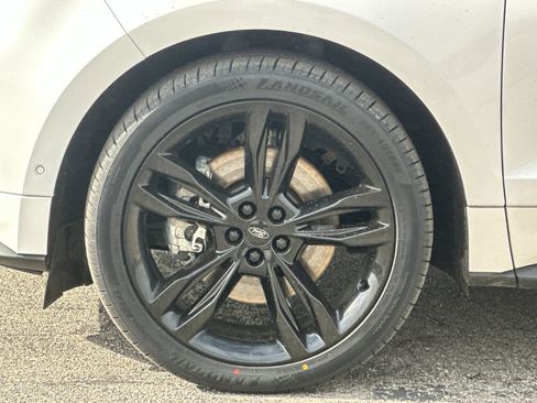 Certified 2019 Ford Edge ST w/ Equipment Group 401A image 26