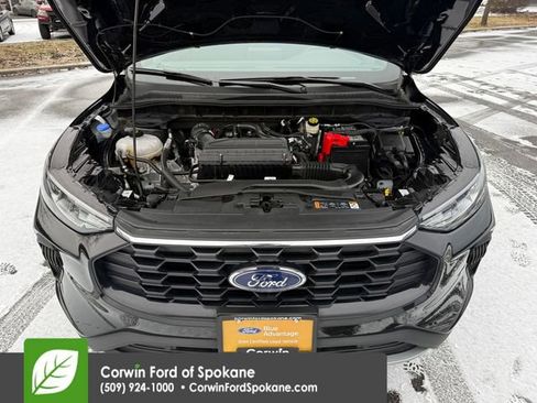 Certified 2025 Ford Escape ST-Line image 34