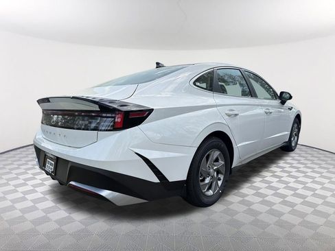 New 2026 Hyundai Sonata SE FWD image 5
