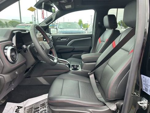 New 2025 Chevrolet Colorado Z71 w/ Technology Package image 15