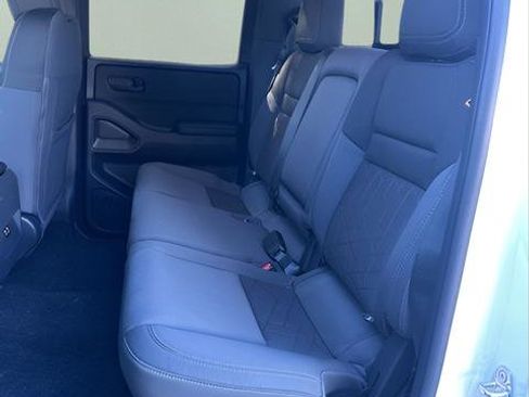 New 2026 Nissan Frontier SV w/ Tow Package AWD/4WD image 19