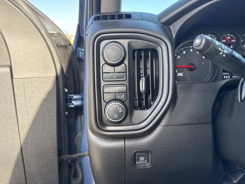 Used 2024 Chevrolet Silverado 2500 Custom w/ Custom Convenience Package AWD/4WD image 34