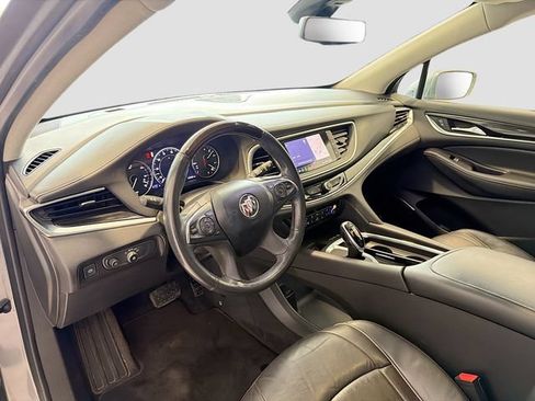 Used 2020 Buick Enclave Avenir w/ Avenir Technology Package AWD/4WD image 9