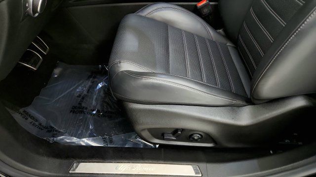 Used 2024 Alfa Romeo Tonale Veloce AWD/4WD image 50