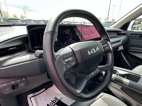 New 2026 Kia EV9 Light image 9