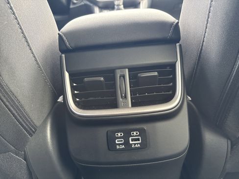 Certified 2025 Subaru Outback Premium w/ Popular Package #1A image 21