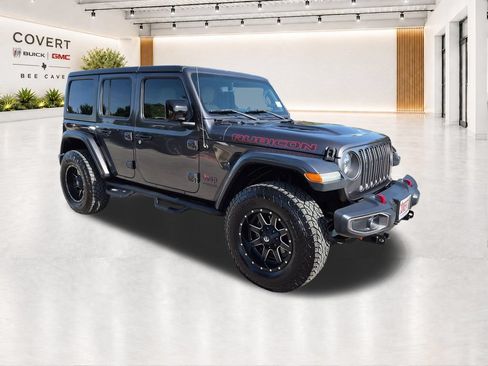 Used 2018 Jeep Wrangler Unlimited Rubicon AWD/4WD image 1