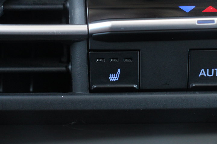 Used 2022 Toyota Sienna XLE FWD image 26