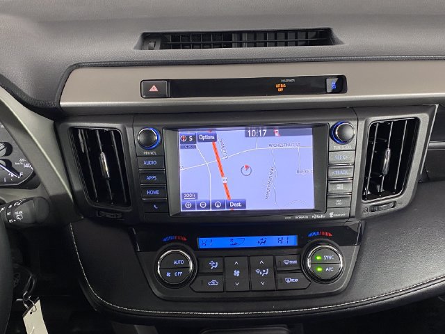 Used 2016 Toyota RAV4 XLE AWD/4WD image 14