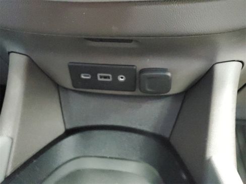 Used 2022 Chevrolet Malibu LT image 22