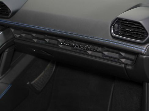 Used 2018 Lamborghini Huracan LP 580-2 image 30