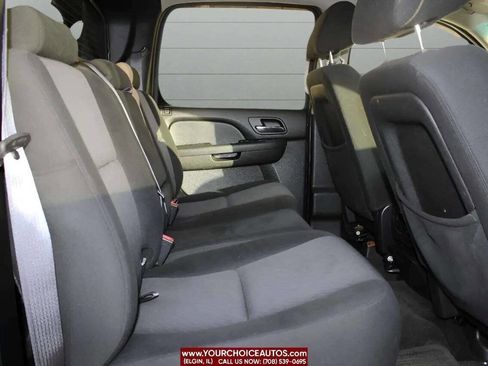 Used 2011 Chevrolet Avalanche LS image 20