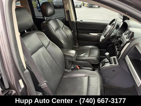Used 2017 Jeep Compass High Altitude AWD/4WD image 19