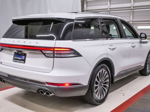 Used 2022 Lincoln Aviator Reserve w/ Elements Package Plus RWD image 6