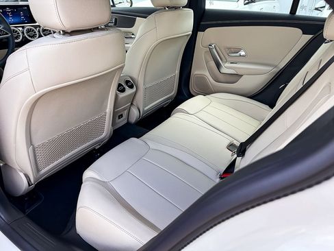 Used 2025 Mercedes-Benz CLA 250 image 19