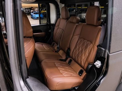 Used 2025 Jeep Gladiator Sport AWD/4WD image 81