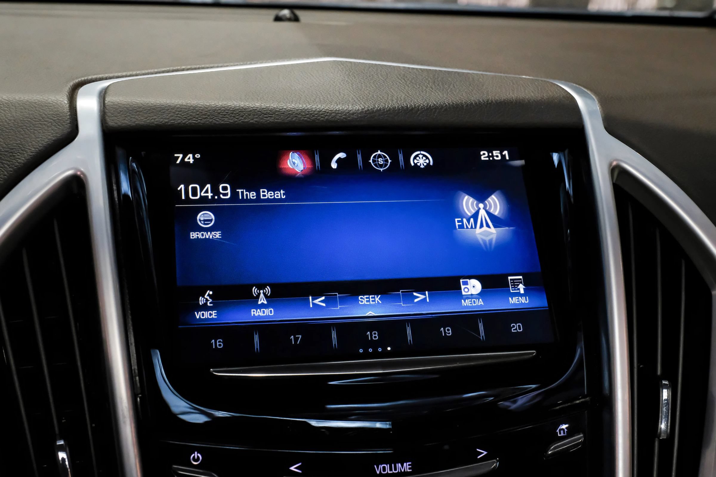 Used 2016 Cadillac SRX Luxury FWD image 29