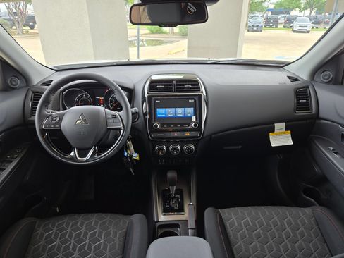 New 2026 Mitsubishi Outlander Sport LE AWD/4WD image 15