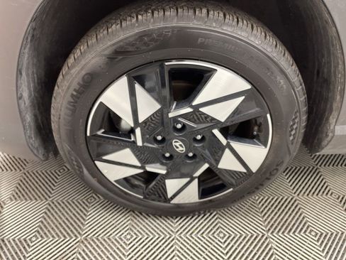 Used 2025 Hyundai Kona SEL image 33