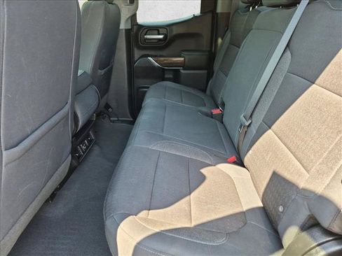 Used 2019 GMC Sierra 1500 SLE w/ SLE Value Package AWD/4WD image 17