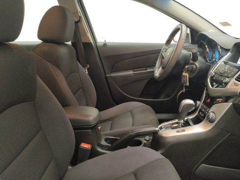 Used 2015 Chevrolet Cruze LT w/ Sun And Sound Package FWD image 21