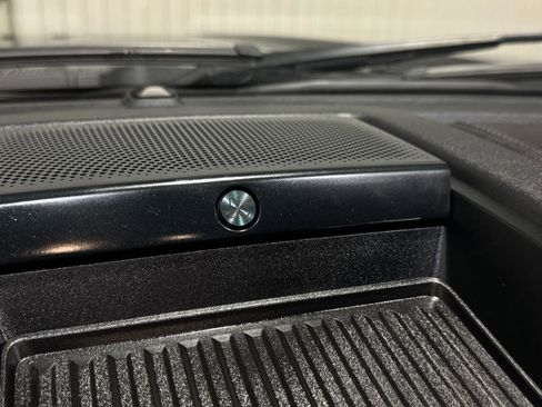 Used 2022 Ford F250 Lariat w/ Lariat Value Package image 33