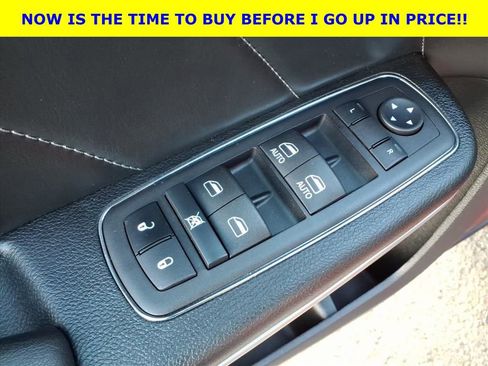 Used 2023 Dodge Charger Scat Pack w/ Dynamics Package image 12