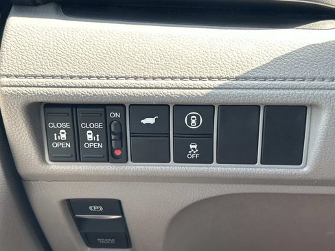 Used 2024 Honda Odyssey EX-L image 38