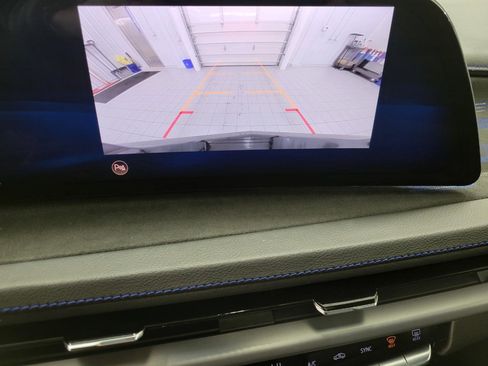 Certified 2024 Cadillac XT4 Sport image 14