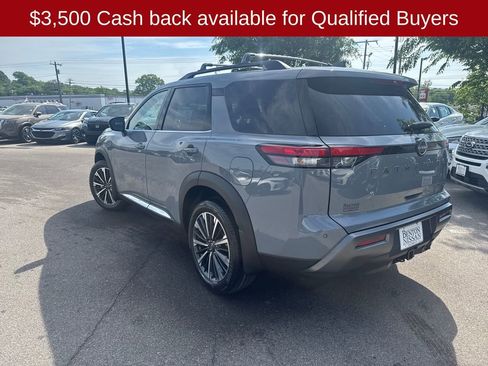New 2026 Nissan Pathfinder Platinum AWD/4WD image 6