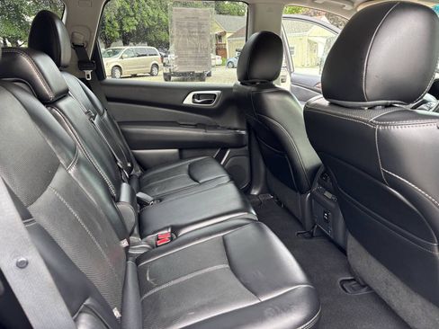 Used 2015 Nissan Pathfinder Platinum w/ Cargo Package AWD/4WD image 8