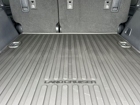 New 2027 Toyota Land Cruiser AWD/4WD image 18
