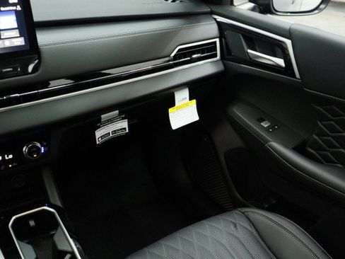New 2026 Mitsubishi Outlander SEL FWD image 22