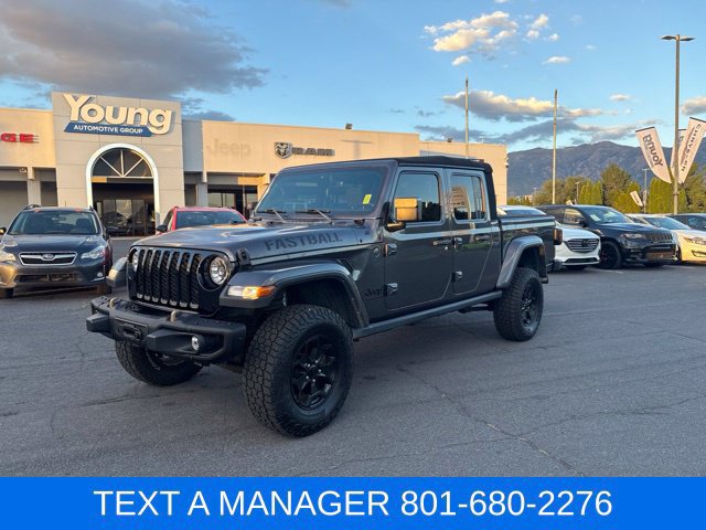 Used 2023 Jeep Gladiator Sport AWD/4WD image 2