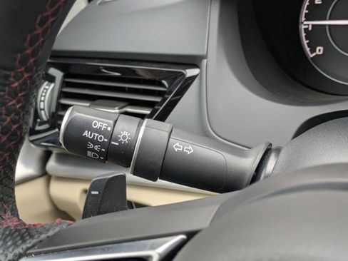 Certified 2024 Acura RDX SH-AWD w/ Technology Package image 15