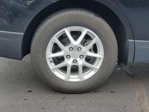 Used 2024 Chevrolet Equinox LT image 32