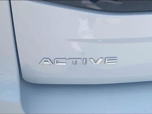 Used 2025 Ford Expedition Active AWD/4WD image 10