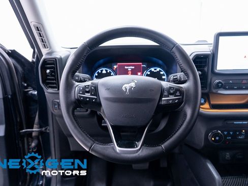 Used 2023 Ford Bronco Sport Badlands image 17