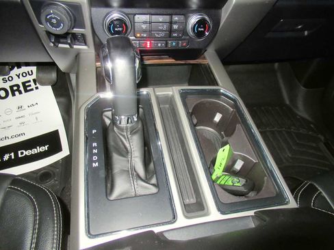 Used 2019 Ford F150 Lariat w/ Equipment Group 502A Luxury image 27