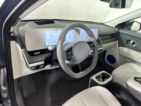 Used 2024 Hyundai Ioniq 5 Limited image 13