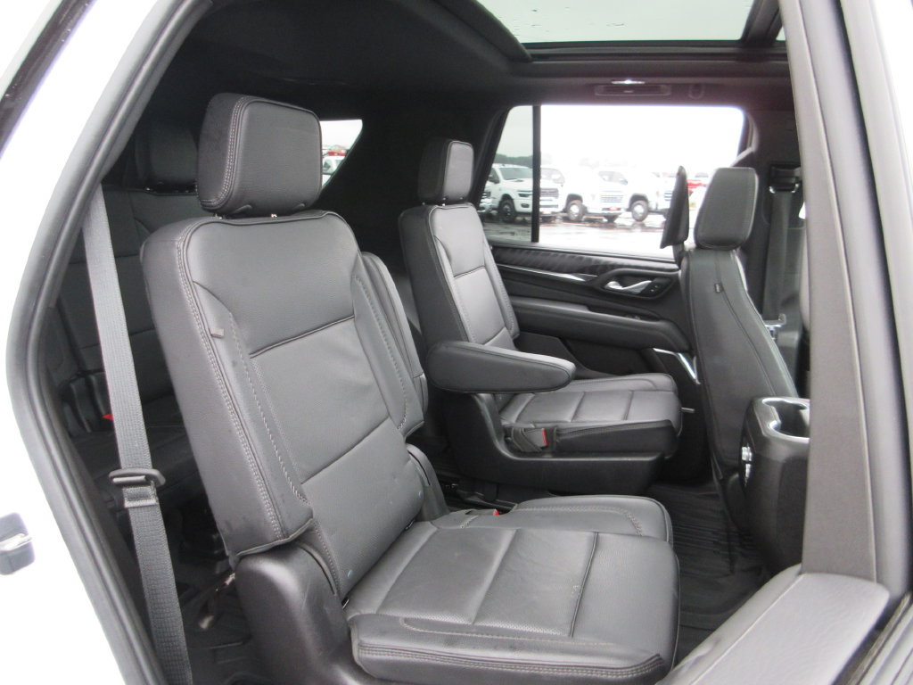 Used 2023 GMC Yukon Denali w/ Denali Reserve Package AWD/4WD image 29