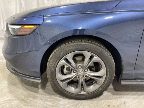 Used 2024 Honda Accord EX image 19