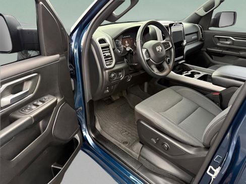Used 2023 RAM 1500 Big Horn AWD/4WD image 16