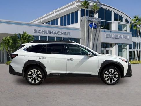 Certified 2024 Subaru Outback Touring AWD/4WD image 8