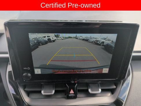 Certified 2025 Toyota Corolla Cross XLE FWD image 21