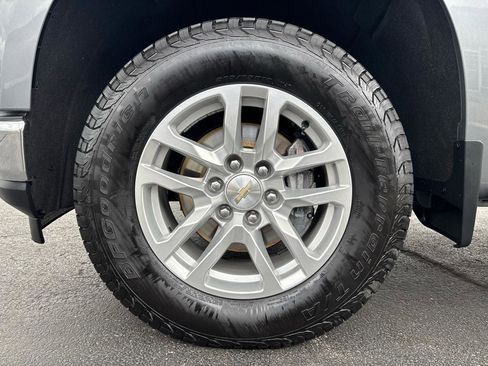 Used 2021 Chevrolet Silverado 1500 LT AWD/4WD image 33