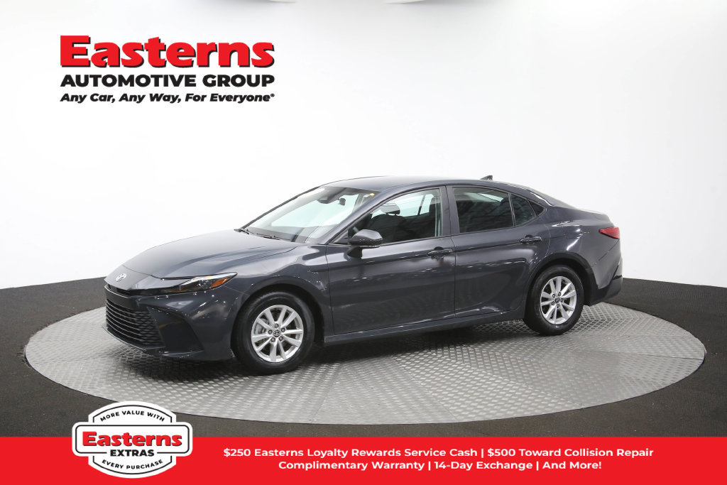 Used 2025 Toyota Camry LE FWD image 56
