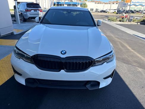 Used 2019 BMW 330i Sedan w/ Convenience Package RWD image 3