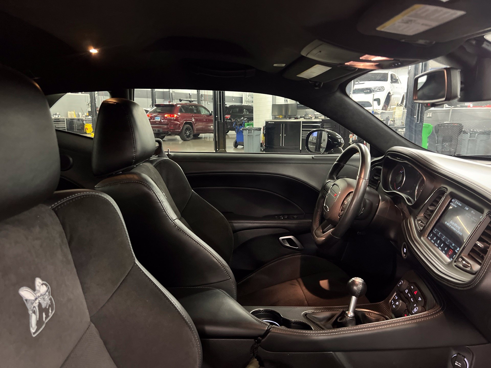 Used 2022 Dodge Challenger R/T Scat Pack w/ Dynamics Package RWD image 15